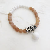 Auspicious Beaded Sunstone and Tridacna Bracelet